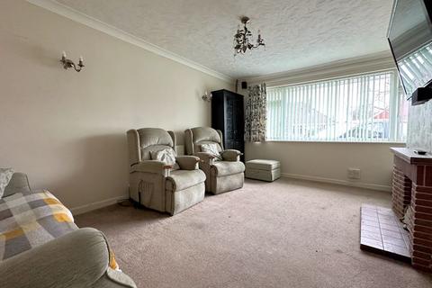 2 bedroom semi-detached bungalow for sale, Cross Lane, Waterlooville PO8