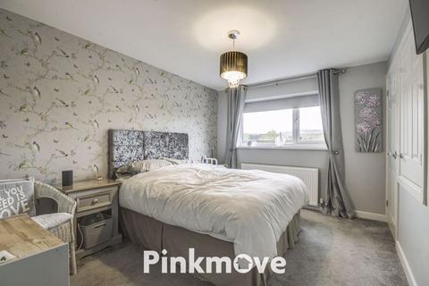 3 bedroom semi-detached house for sale, Tyne Close, Newport - REF# 00025774