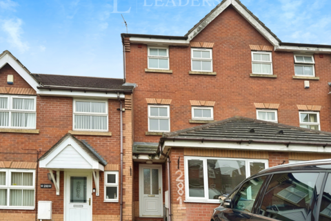 4 bedroom terraced house to rent, Montague Road, B66