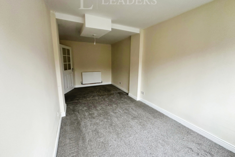 4 bedroom terraced house to rent, Montague Road, B66