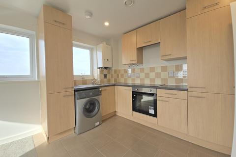 2 bedroom apartment to rent, Longships Way, Kennet Island