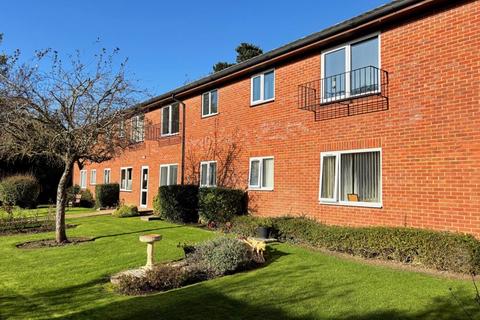 1 bedroom retirement property for sale, Hucclecote Lodge, Hucclecote Road, Gloucester