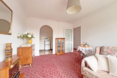 1 bedroom retirement property for sale, Hucclecote Lodge, Hucclecote Road, Gloucester