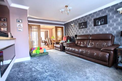 3 bedroom detached house for sale, Emsworth Drive, Eaglescliffe