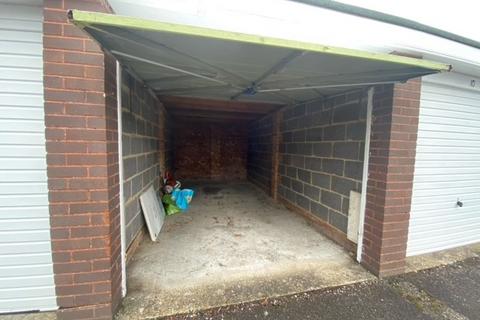 Garage to rent, Blount Road, Old Portsmouth