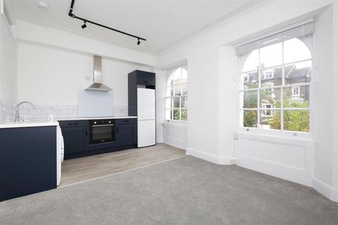 1 bedroom flat to rent, Tollington Park, Finsbury Park