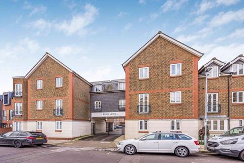 2 bedroom ground floor flat for sale, Kings Mews, Southsea