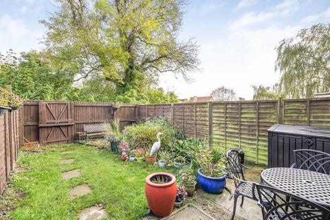 3 bedroom terraced house for sale, Wear Road, Bicester OX26