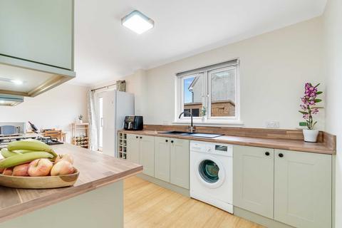 11 Dawnlight Circle, Ardrossan, KA22 8AB