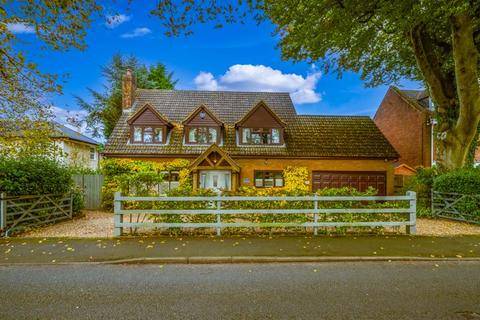 4 bedroom detached house for sale, Hall Lane, Hagley DY9