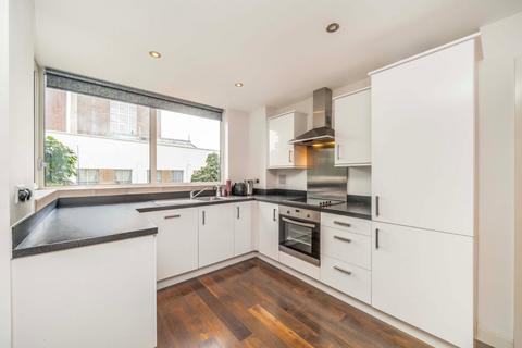 2 bedroom apartment for sale, Clayponds Lane, Brentford TW8