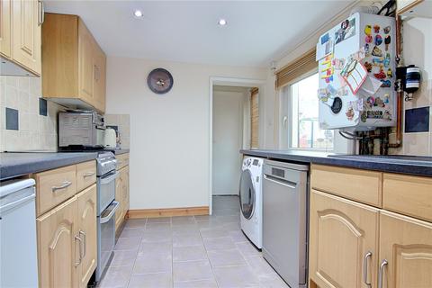 3 bedroom terraced house for sale, Gloucester Road, Littlehampton, West Sussex, BN17