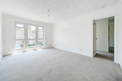 2 bedroom flat for sale, Firmstone Road, Winchester, Hampshire, SO23