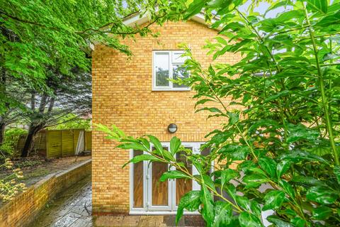81a Fox Lane, Winchester, SO22 4EA