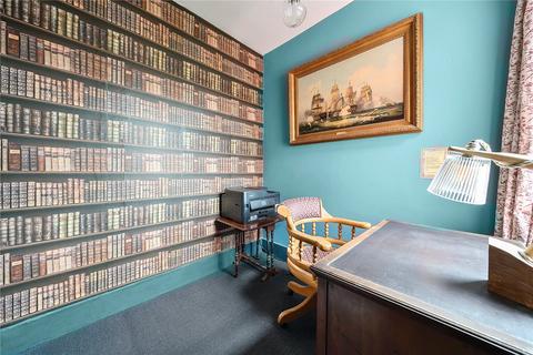 33 Monks Road, Hyde, Winchester, SO23 7EQ