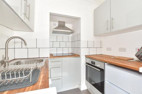 1 bedroom ground floor flat for sale, Leslie Road, Dorking, Surrey