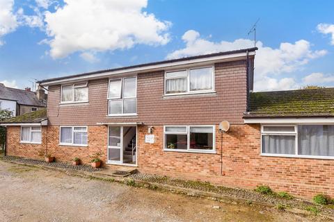 1 bedroom ground floor flat for sale, Leslie Road, Dorking, Surrey