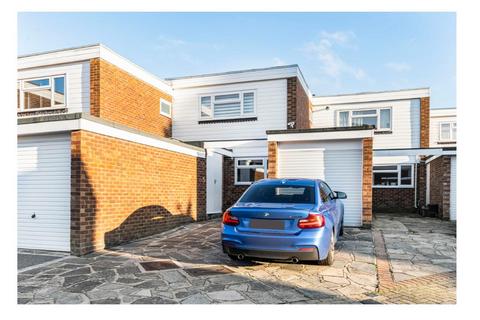 3 bedroom terraced house for sale, Gleneagles Close, Orpington, Kent, BR6 8DW