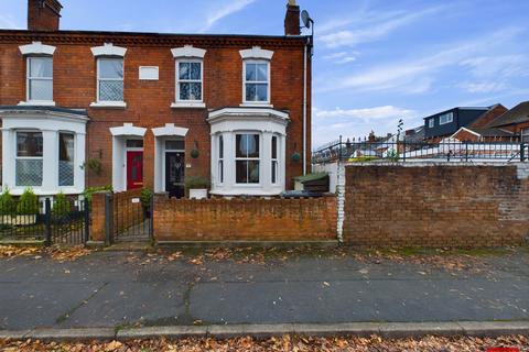 3 bedroom end of terrace house for sale, Honyatt Road, Gloucester GL1