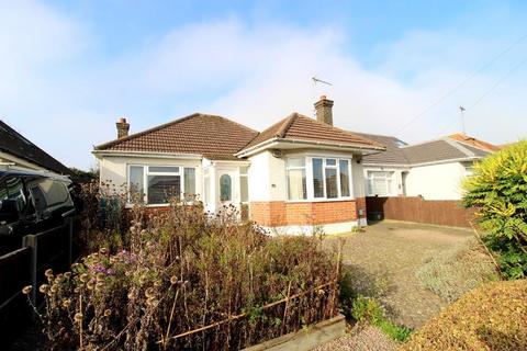 2 bedroom detached bungalow for sale, Mixes Hill Road, Stopsley, Luton, Bedfordshire, LU2 7TX