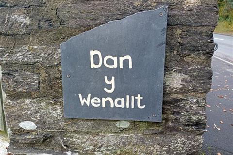 undefined, Adpar, Newcastle Emlyn, Ceredigion, SA38 9EL