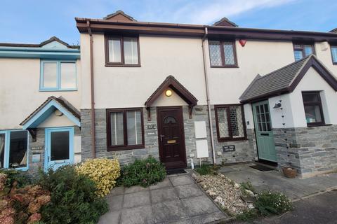 2 bedroom terraced house to rent, Raleigh Close, Padstow