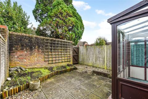 78 Bishopsgate Walk, Chichester, PO19 6FQ