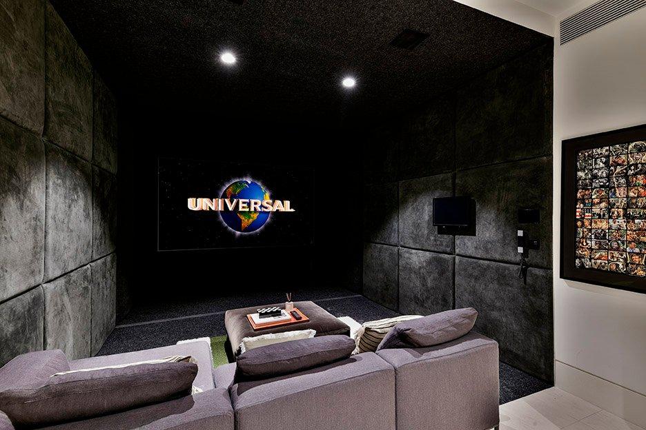 Cinema/Games Room