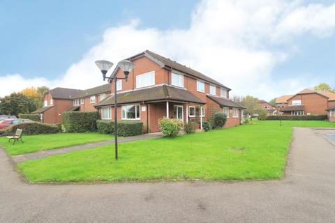 2 bedroom apartment for sale, Ruskin Court, Newport Pagnell, Buckinghamshire, MK16