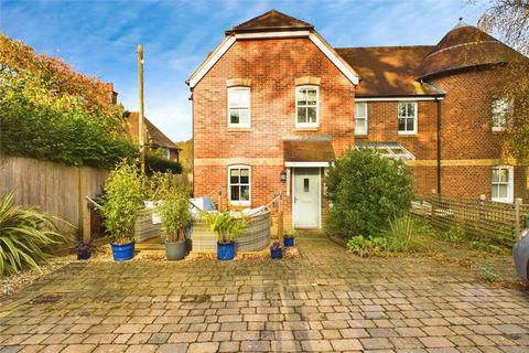 2, Tree Cottages Reading Road, Lower Basildon, Reading, RG8 9NN