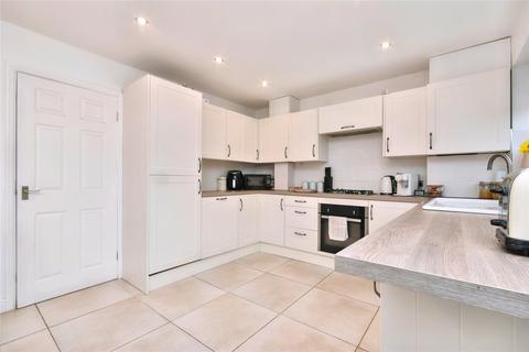 3 bedroom terraced house for sale, Hall Farm Park, Micklefield, Leeds, West Yorkshire