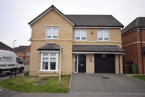 4 bedroom detached house to rent, Leicester Square, Crossgates, Leeds, West Yorkshire