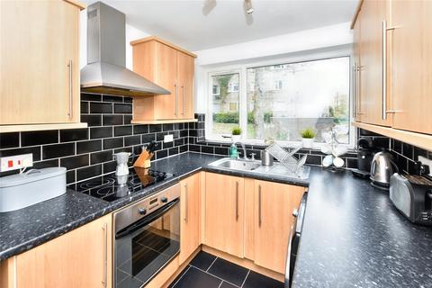 2 bedroom apartment for sale, Gledhow Wood Court, Gledhow Wood Road, Leeds