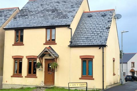 3 bedroom detached house for sale, Llys Y Crofft, Whitland, Carmarthenshire, SA34