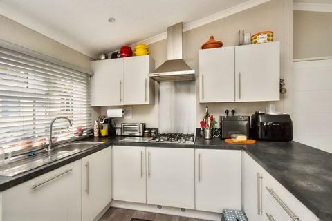 2 bedroom park home for sale, Oaklands Residential Park, Okehampton