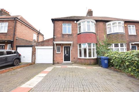 3 bedroom semi-detached house to rent, Friarside Road, Fenham, Newcastle Upon Tyne, NE4