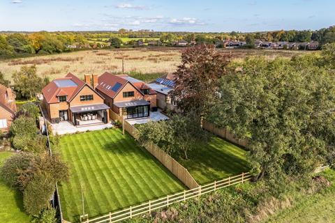 4 bedroom detached house for sale, Behoes Lane, Oxfordshire RG8