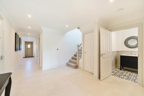 Rosewood Behoes Lane, Woodcote, Reading, RG8 0PP