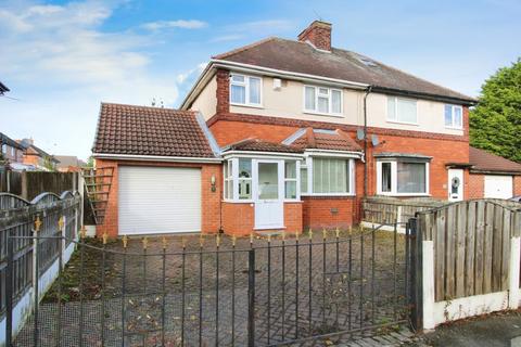 3 bedroom semi-detached house for sale, Queens Road, West Yorkshire WF10