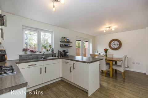 34 Chancery Fields, Chorley, PR7 1DG