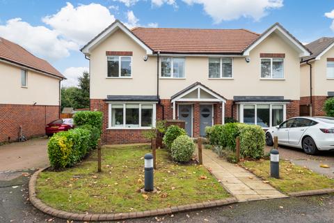 3 bedroom semi-detached house for sale, Covey Road, Worcester Park KT4