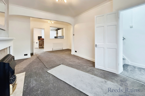 30 Wharfedale Avenue, Hull, HU9 3UD