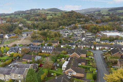 2 bedroom bungalow for sale, Gleave Avenue, Macclesfield SK10