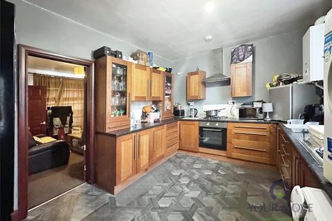 2 bedroom terraced house for sale, Oak Road, Barnsley S72