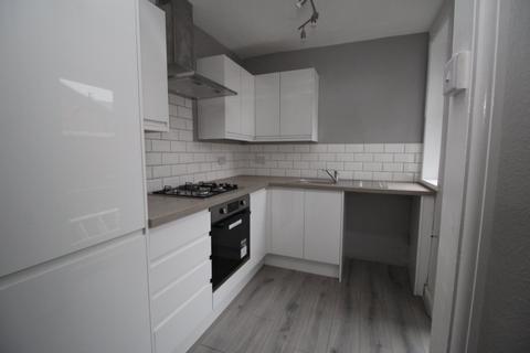 2 bedroom terraced house to rent, Welland Street, Greater Manchester SK5