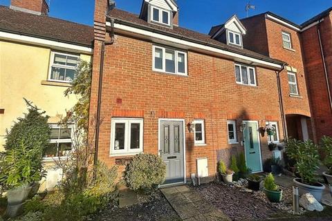 3 bedroom house to rent, Fullerton Close, Markyate, Markyate St. Albans