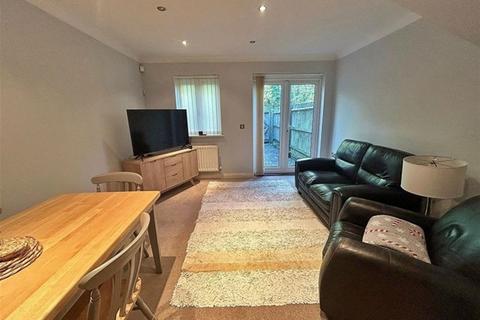 3 bedroom house to rent, Fullerton Close, Markyate, Markyate St. Albans