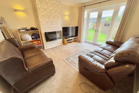 3 bedroom semi-detached house for sale, Briercliffe, North Yorkshire YO12