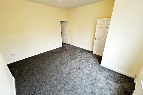 2 bedroom terraced house to rent, Wellington Road, Manchester M27