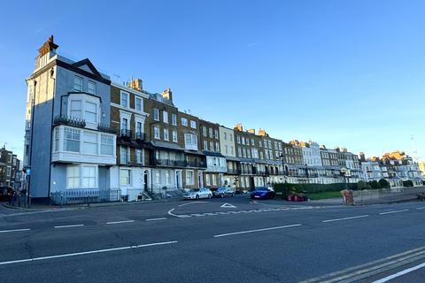 1 bedroom apartment to rent, Nelson Crescent, Ramsgate